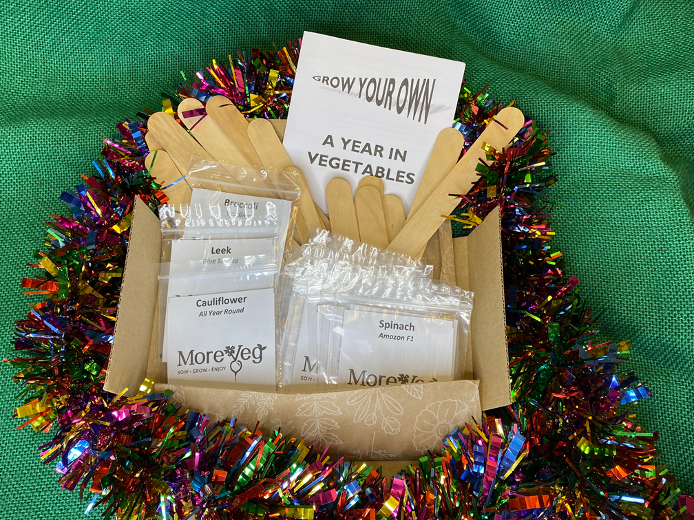 THE KITCHEN GARDEN YEAR GIFT BOX